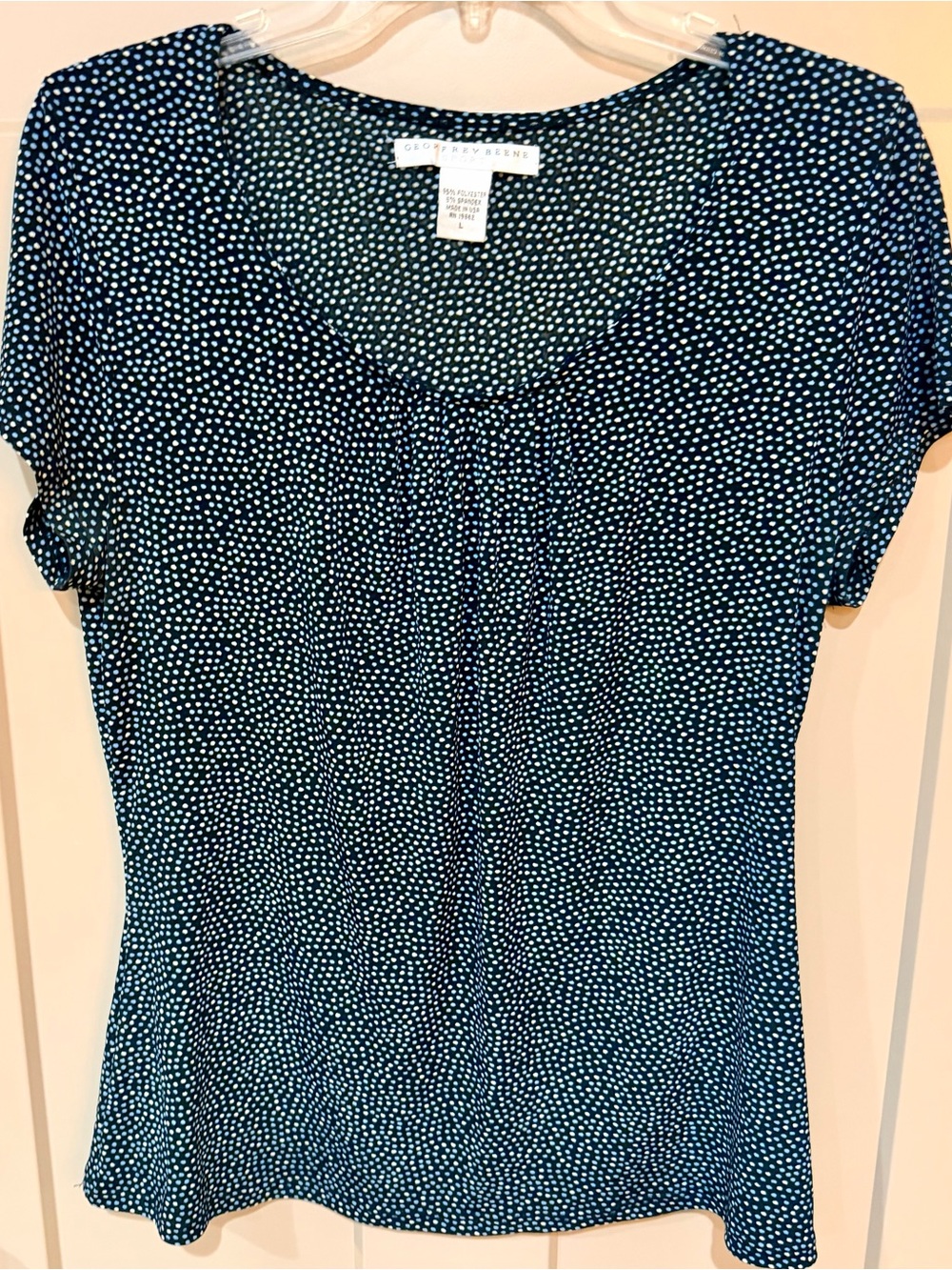 Geoffrey Beene Navy Blue Dot Short Sleeve Scoop Neck Top
